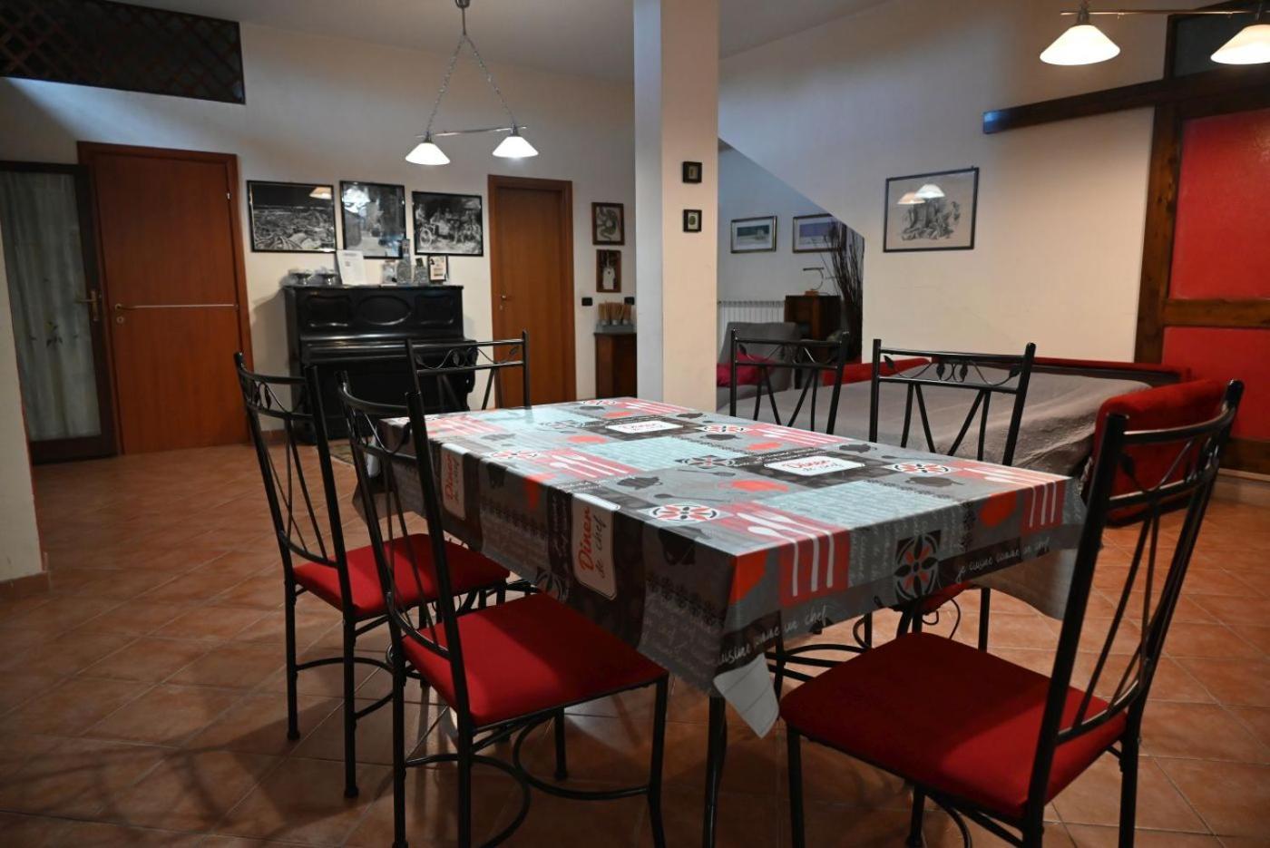 Appartement Le Stelle Antiche - Giubileo 2025, Concorsi Aeronautica, Ryder Cup, Guidonia Montecelio, Roma, Tivoli à Marco Simone Extérieur photo